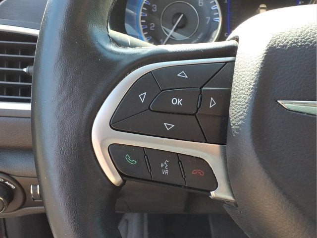 2017 Chrysler 200 Limited Platinum
