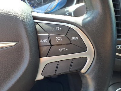 2017 Chrysler 200 Limited Platinum