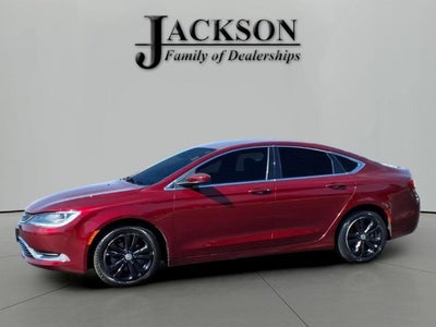 2017 Chrysler 200 Limited Platinum