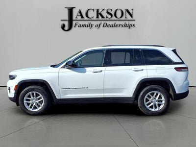 2023 Jeep Grand Cherokee Laredo