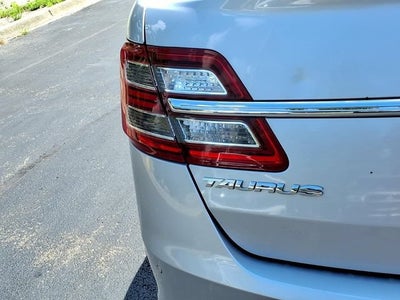 2016 Ford Taurus Limited