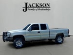 2004 Chevrolet Silverado 2500 HD LS