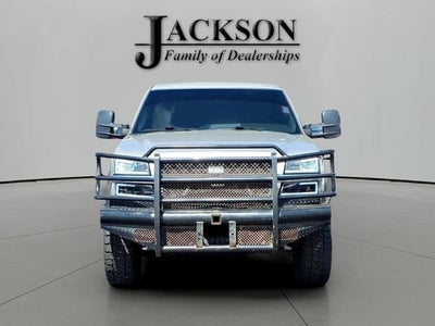 2004 Chevrolet Silverado 2500 HD LS