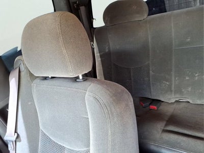 2004 Chevrolet Silverado 2500 HD LS