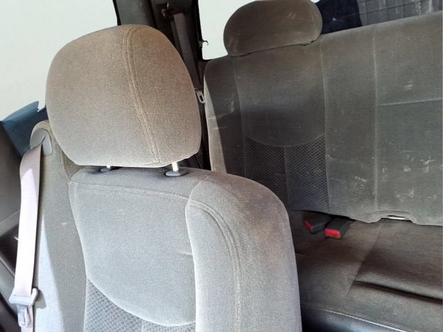 2004 Chevrolet Silverado 2500 HD LS